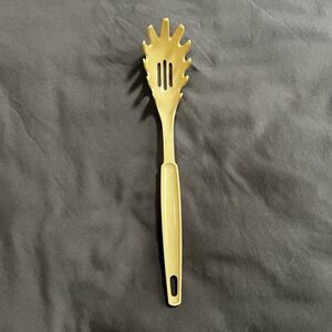 VTG ECKO Slotted Pasta Spoon Almond Tan 1980s 1990s Kitchenware